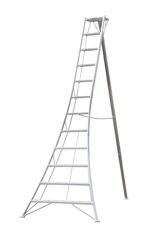 Hasegawa 12 ft. Original Japanese Tripod Orchard Ladder