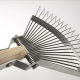 Sneeboer Lawn Rake - 20 tines