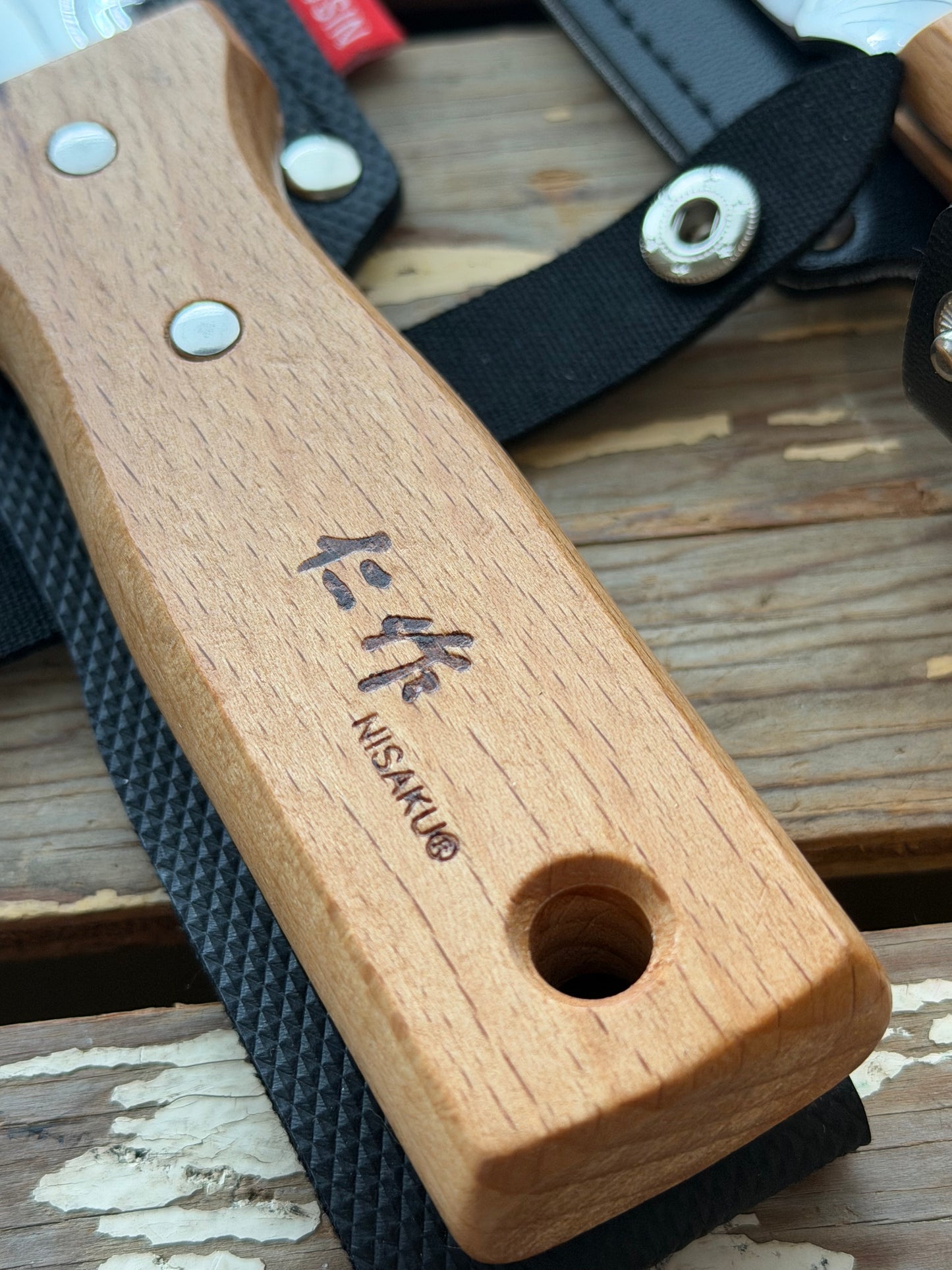 Nisaku Short Hori Hori