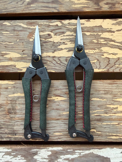 Kuroco Snips, leather-wrapped