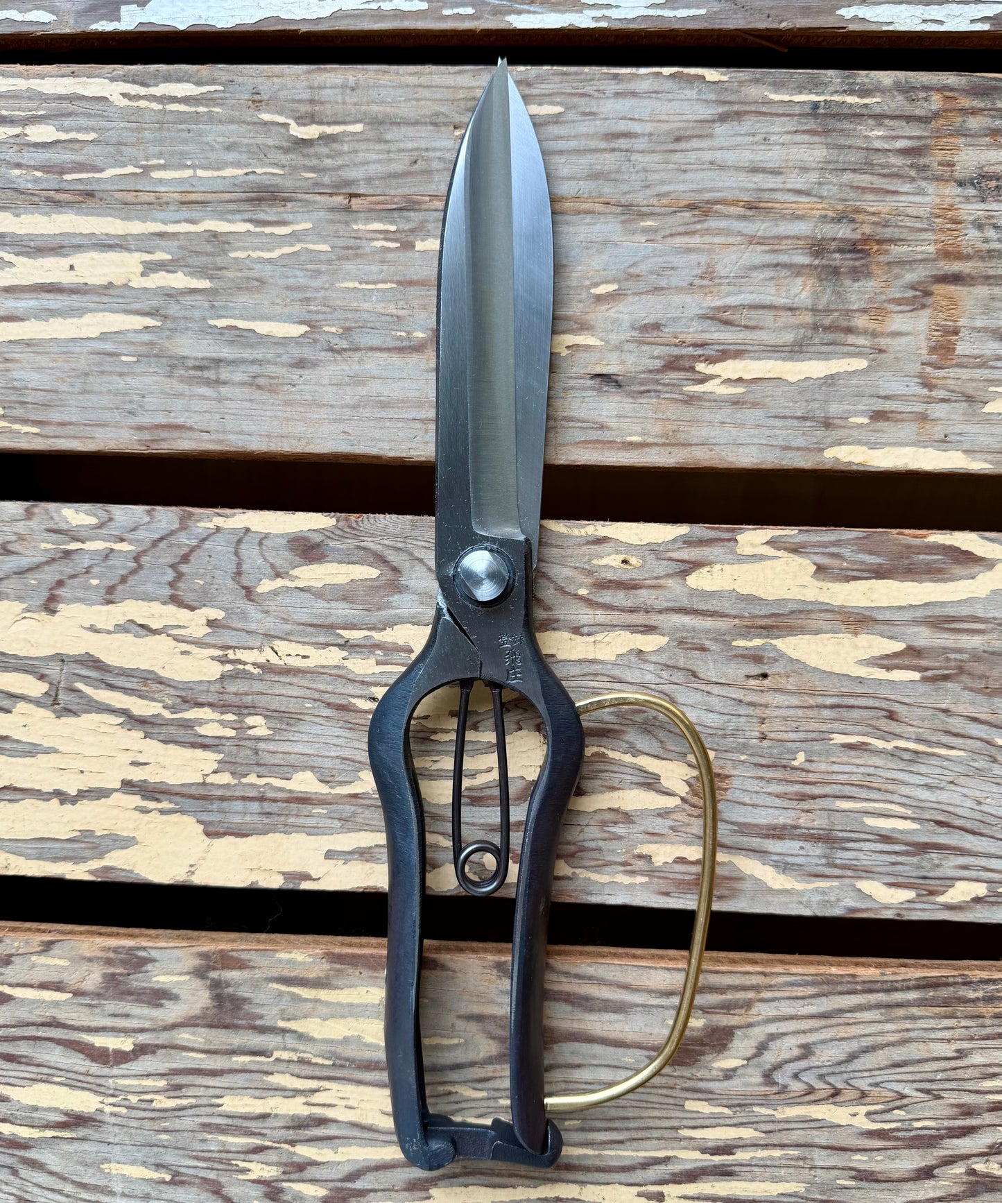Tobisho Topiary Clippers with hand guard