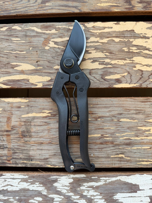 Kuroco Secateurs