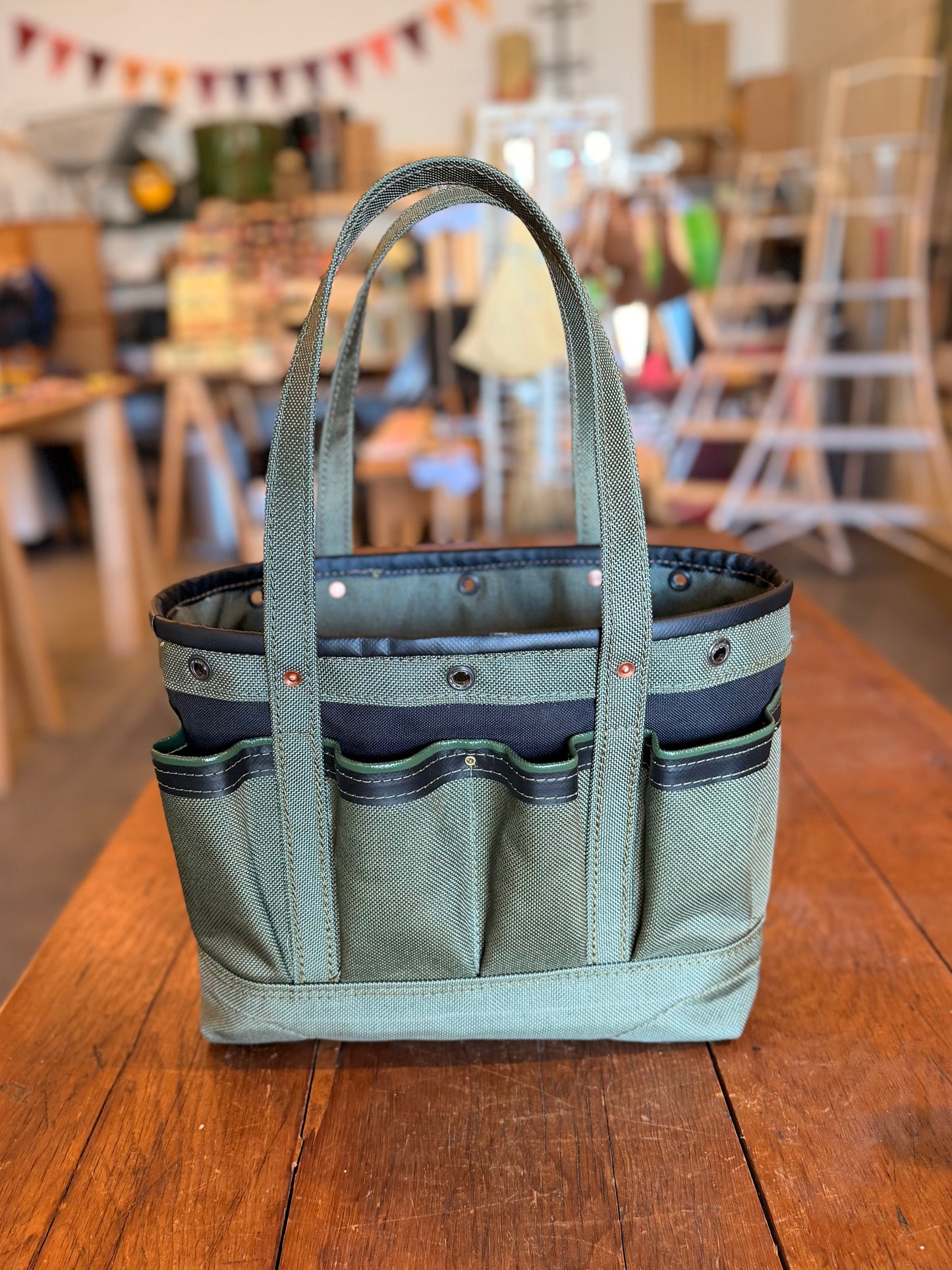 Deluxe Toolbag