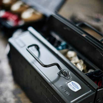 Toyo Large Cantilevered Toolbox