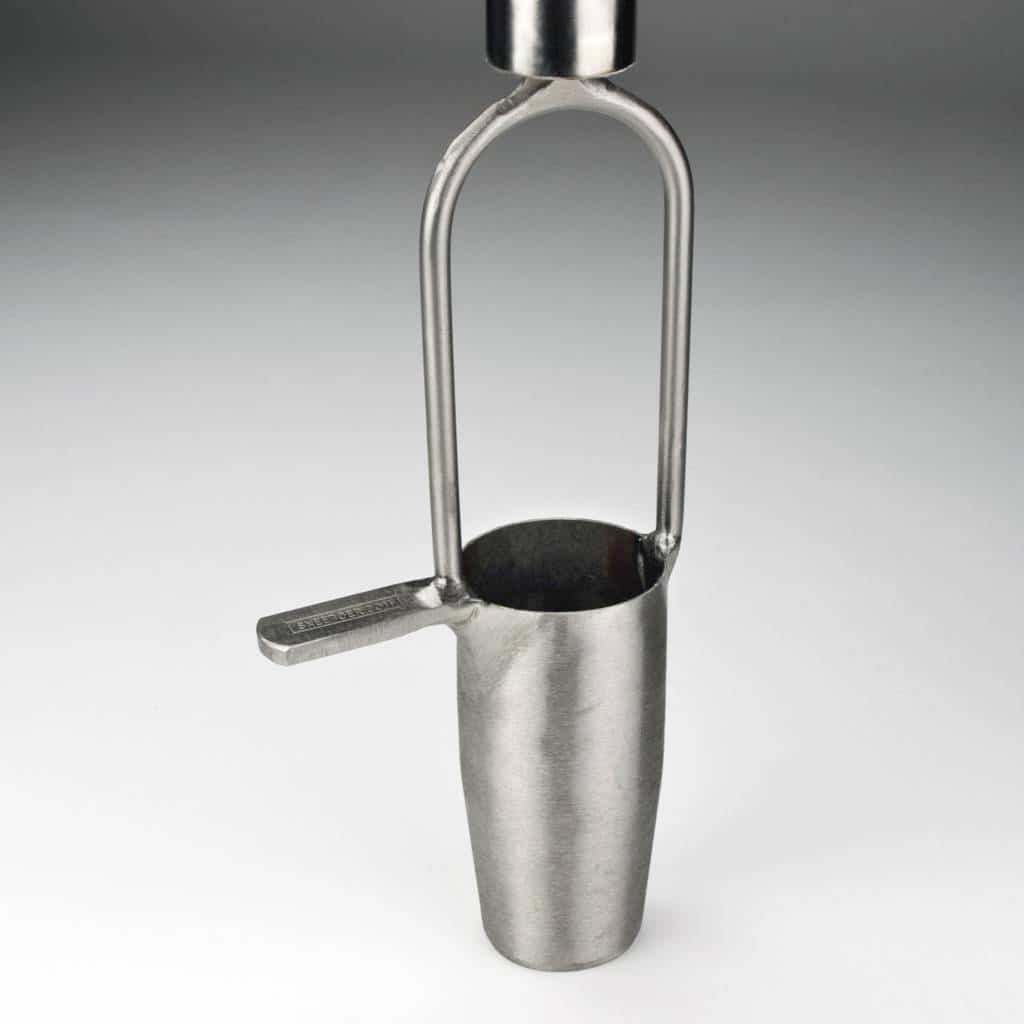 Sneeboer Bulb Planter with Wooden Handle close up of Stainless Steel Step
