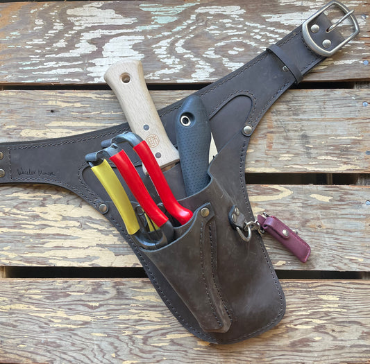 Deluxe Leather Garden Toolbelt 2.0 with Secateurs, Silky Saw and Niwaki Hori Hori