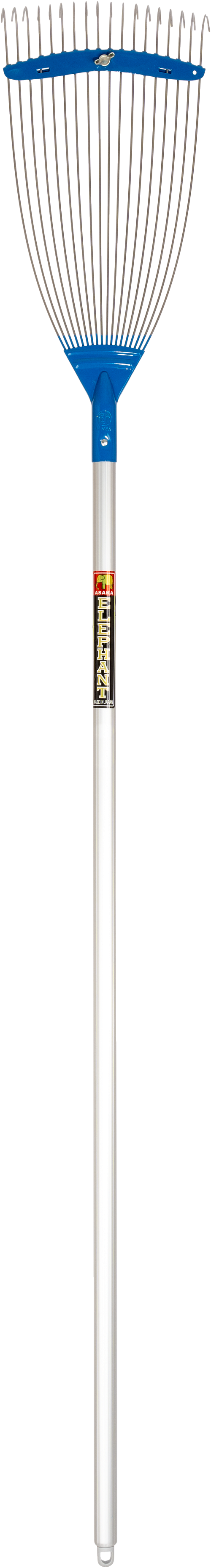 Niwaki Aluminum Adjustable Rake in closed position