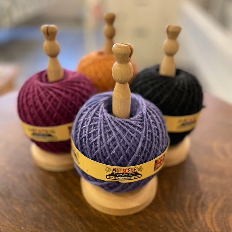 Nutscene Ball of Twine and Cutter Stands