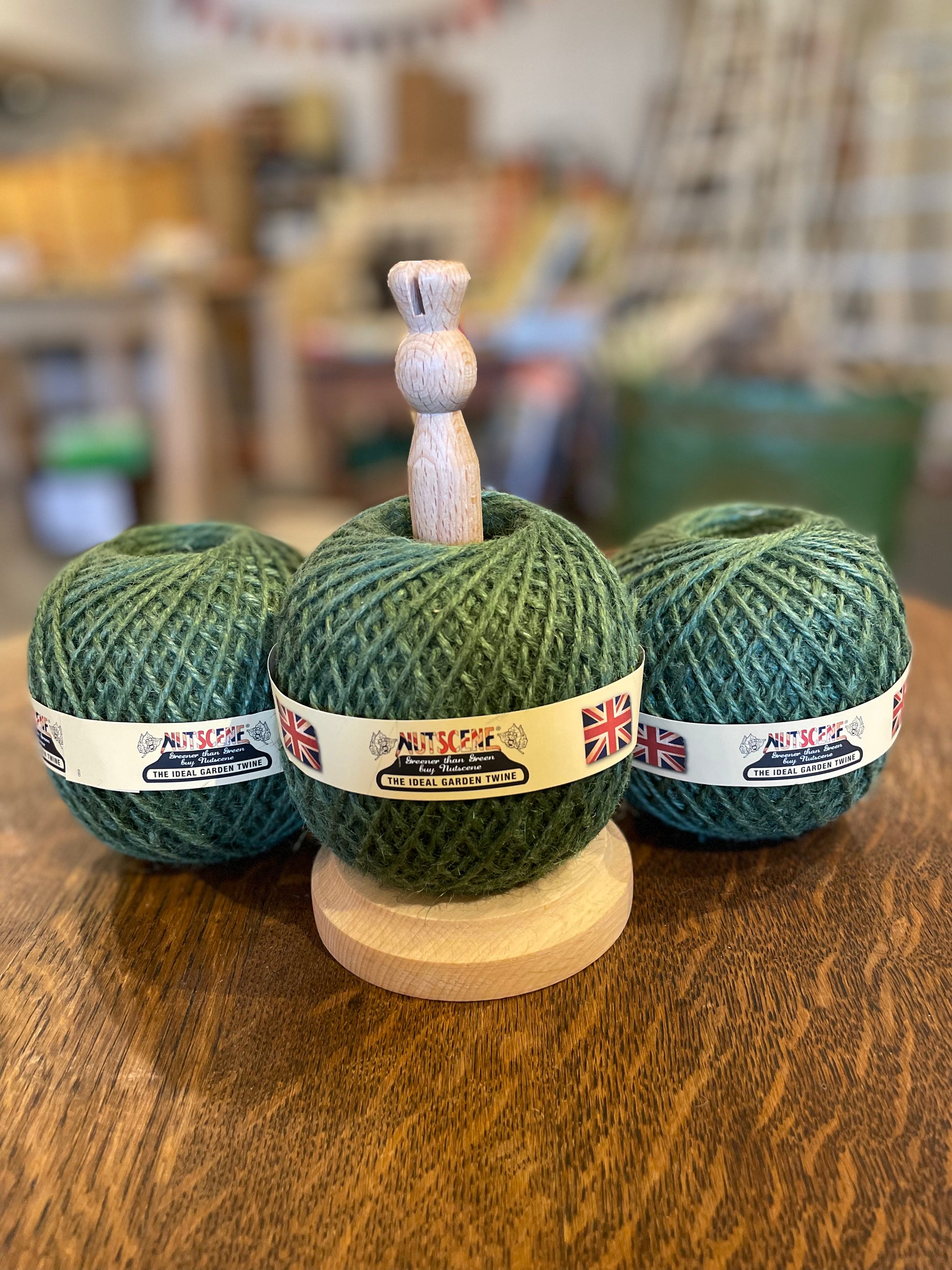 Nutscene Green Ball of Twine and Cutter Stand