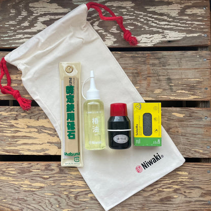 Gardener's Kit Cleaning & Sharpening Kit for Okatsune gardening tools
