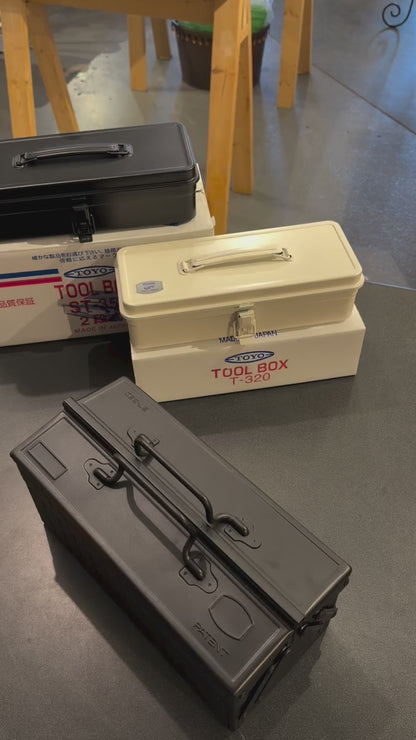 Toyo Large Cantilevered Toolbox
