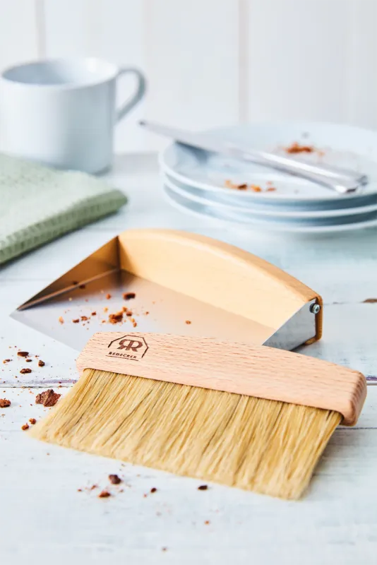 Redecker Table Sweeping Set