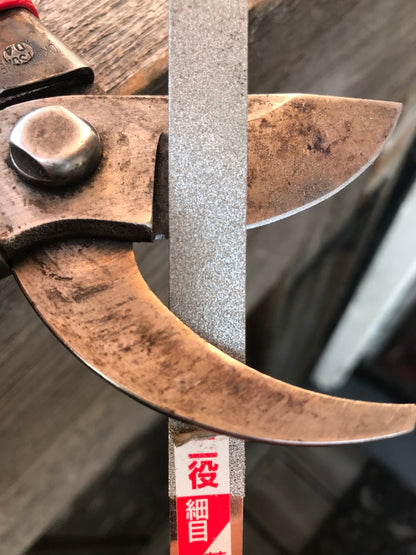 Twin Diamond File Sharpening Secateurs