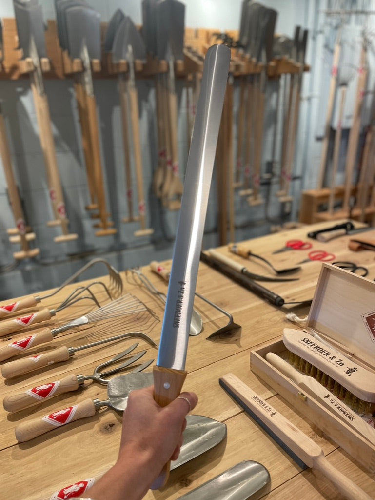 Sneeboer Pottery Container Knife