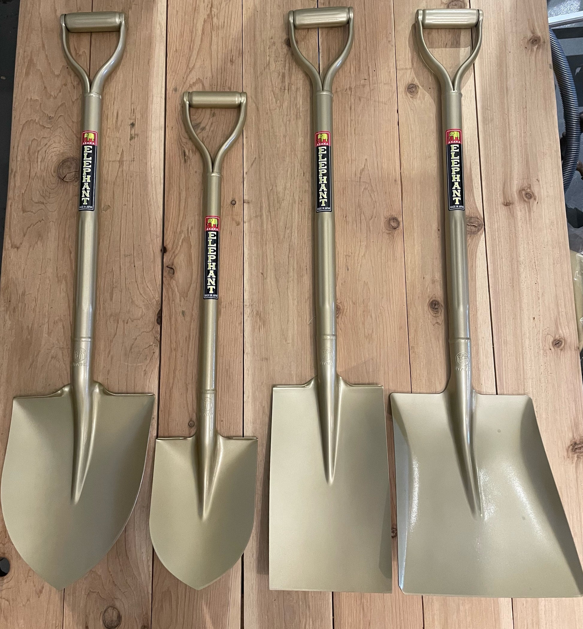 Niwaki Golden Spade Family