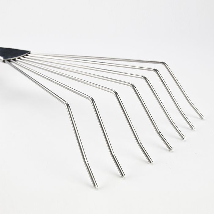 Sneeboer Handheld Leaf Rake 7 tine 