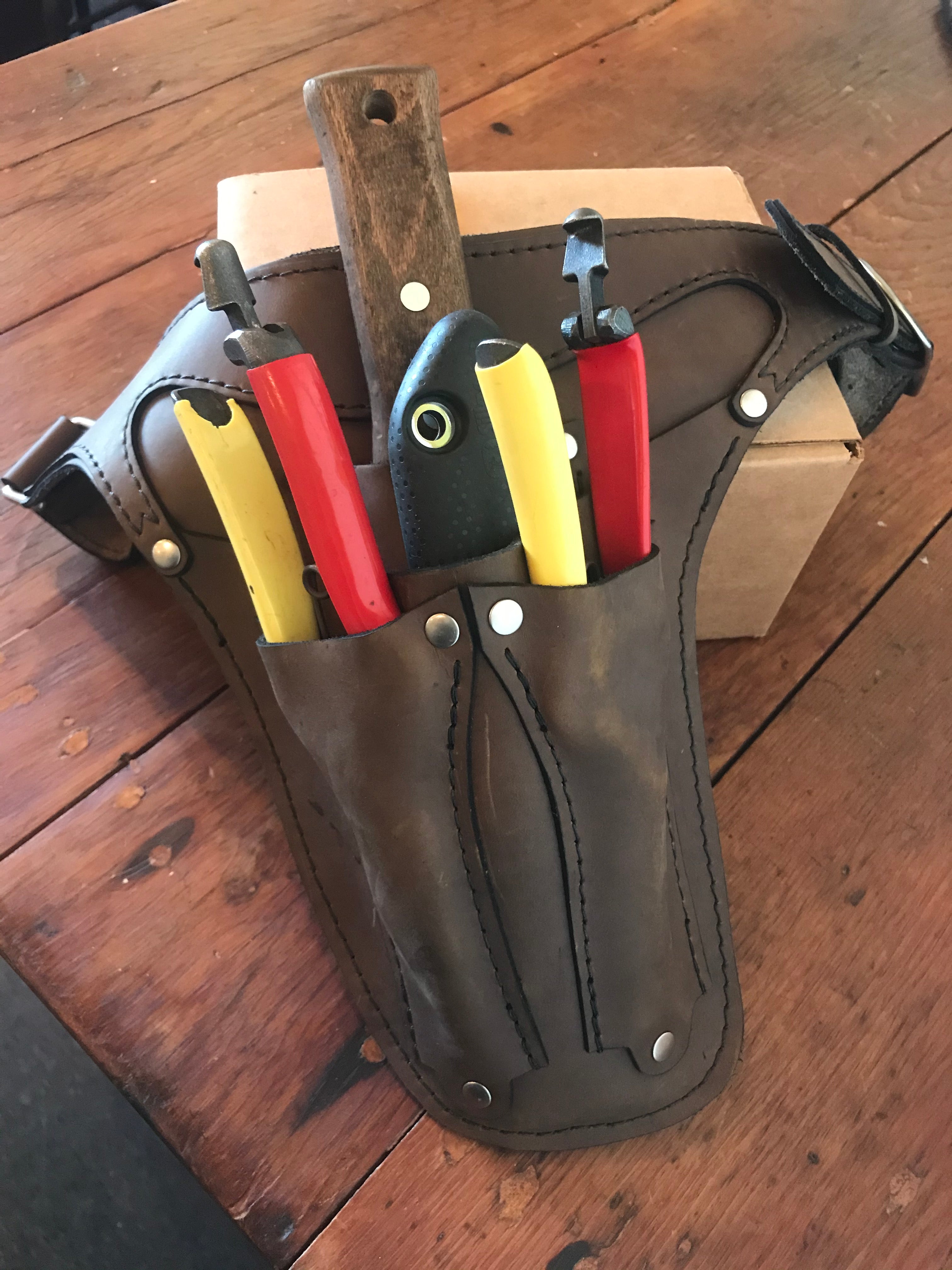 Leather Garden Tool Belt - Victoria BC Canada - Gardener's Kit