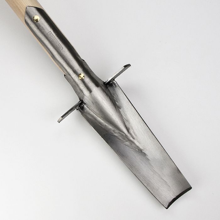 Sneeboer Rock Spade with Steps
