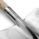 Sneeboer Children's Shovel close up of handle attachment
