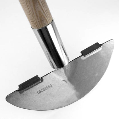 Sneeboer Lawn Edger view of cutting blade