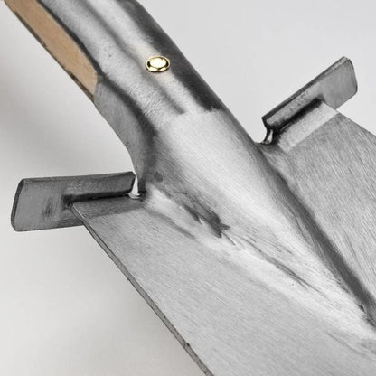 Sneeboer Narrow Spade with steps, close-up of steps