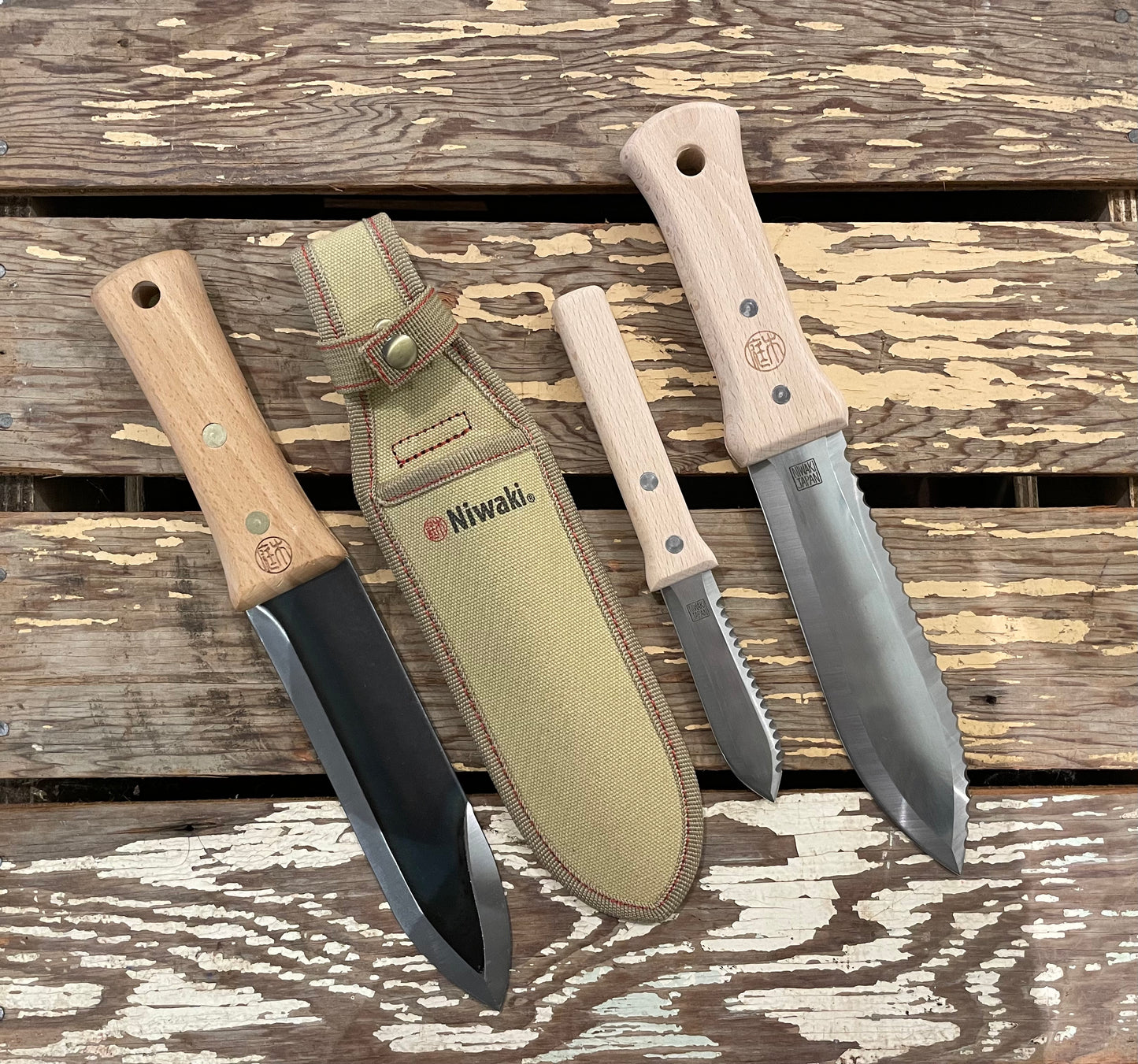 Niwaki Hori Hori, Canvas Sheath, Niwaki Serrated Hori Hori