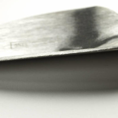 Sneeboer Transplanting Trowel close-up of blade